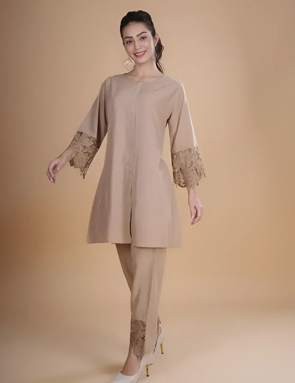 Women Casual Kurta Set/ Semi Formal Occasion Co-ord Set