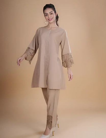 Women Casual Kurta Set/ Semi Formal Occasion Co-ord Set